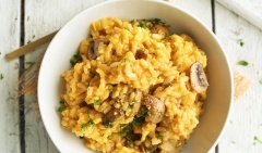 Kremowe risotto z porem i pieczarkami